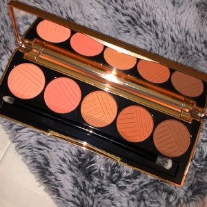 Dose of colors eyeshadow palette